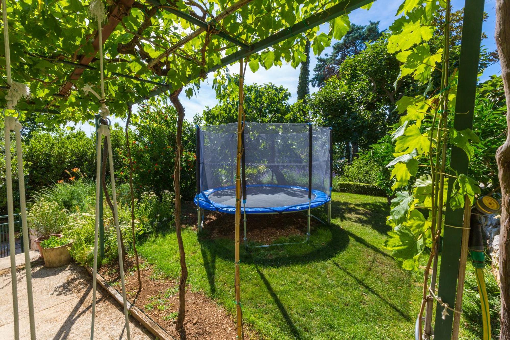 Nella. Apartment Криквеница Екстериор снимка